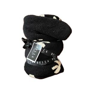 Bella Sleep Spa Cozy Throw Ivory and Black Bows Blanket 50”x60”